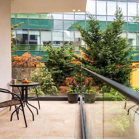 Romexpo 1Br Relax Spacious Apartment-2